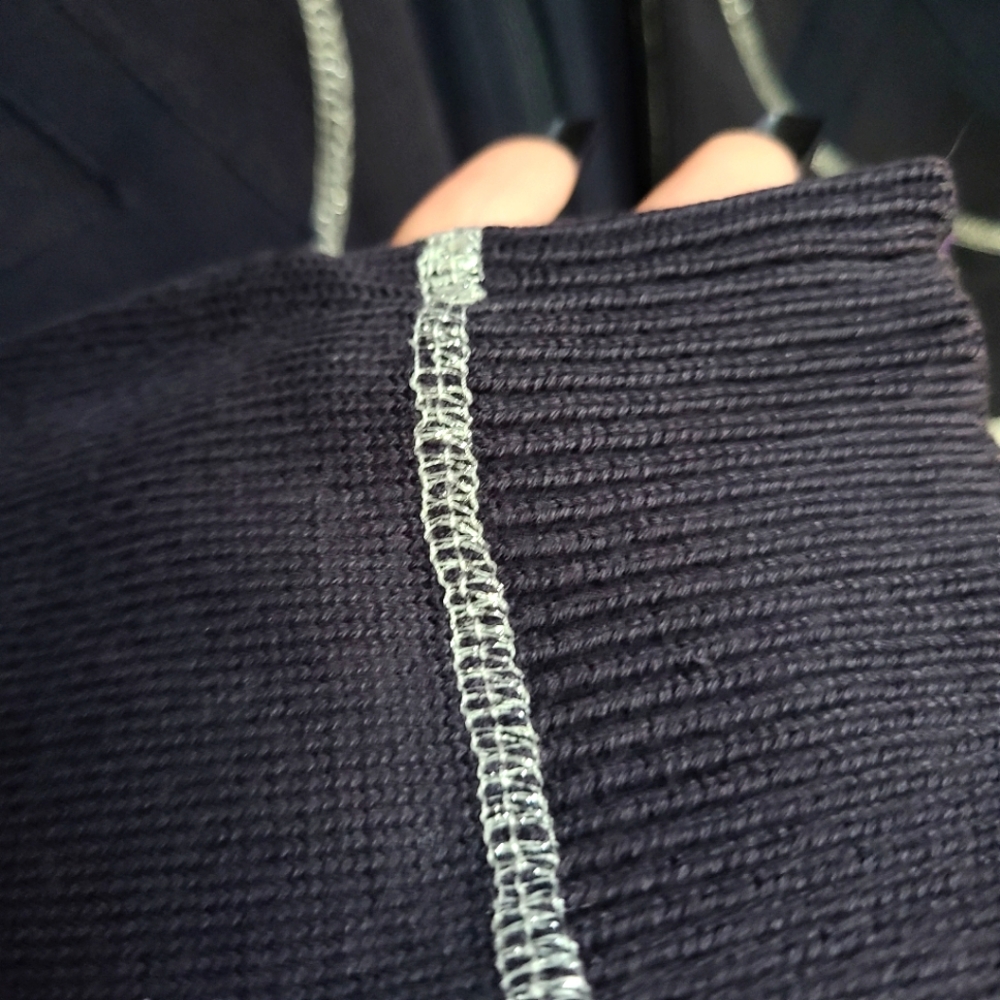 A/X Armani Exchange, Glitter Seams Zip Up Sweater - Picture 4 of 10